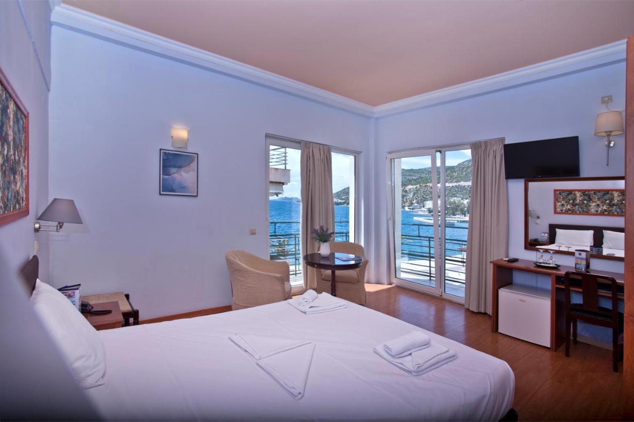 Grand Hotel Loutraki 外观 照片